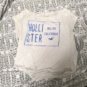 Holister lac shoulder shirt